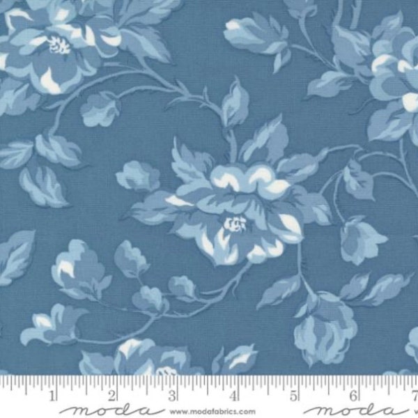 Shoreline Medium Blue 55300 23 - Shoreline Collection by Camille Roskelley - Moda Fabrics