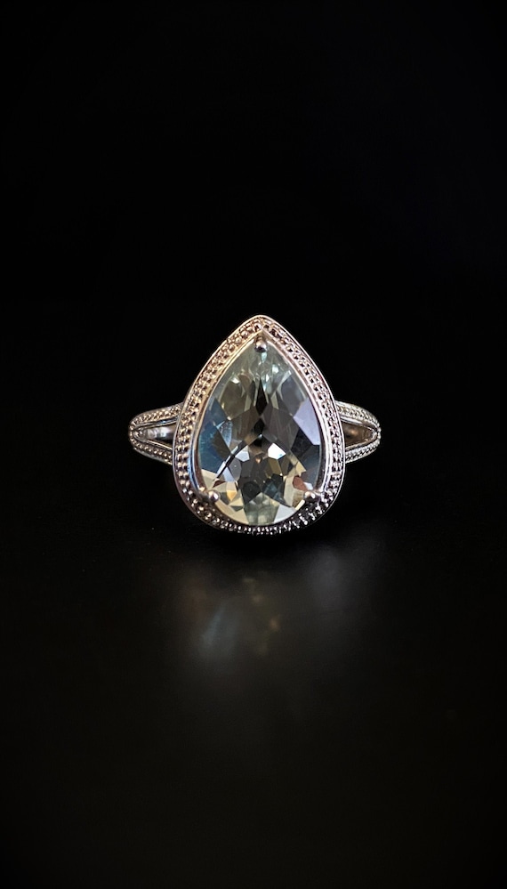 Stunning Pale Green Amethyst Pear Ring