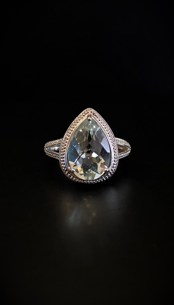 Gorgeous Pale Green Amethyst Pear Ring