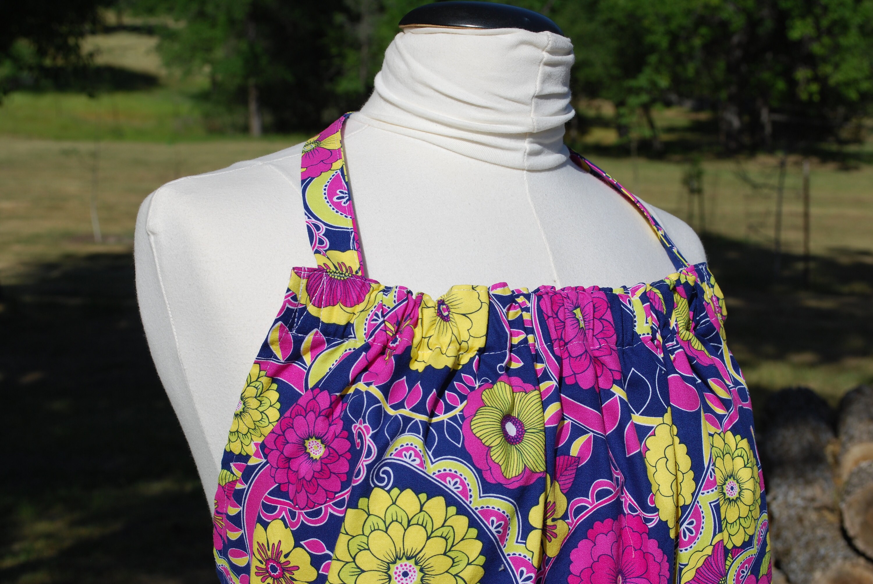 aprons for large ladies