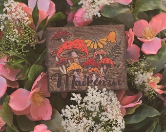 Caja de tarot con setas pirograbadas, caja de baratijas con nombre personalizable