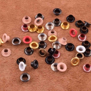 Metallöljetter med innerdiameter på 4 mm, öljetter för remmar, coola metallöljetter, coola metallöljetter för scrapbooking, 200-pack, 7 färger att välja mellan