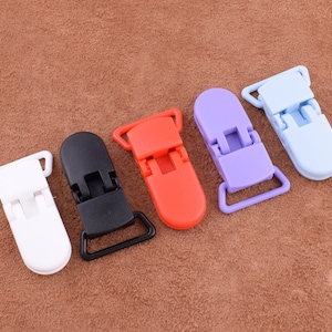 Plastic Pacifier Clips Suspender Clips,42*20mm Alligator Clip Soother Holder,plastic Mitten Clips for Baby Pacifier Infant Dummy Clips Chain
