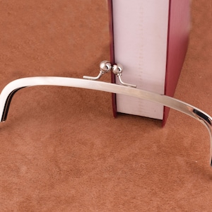 21.5*7.5cm Metal Coin Hing Purse Frame Half Round Metal Sew In Purse Frames Handle,Metal Kisslock Half Round Curve Purse Frame for bag/purse
