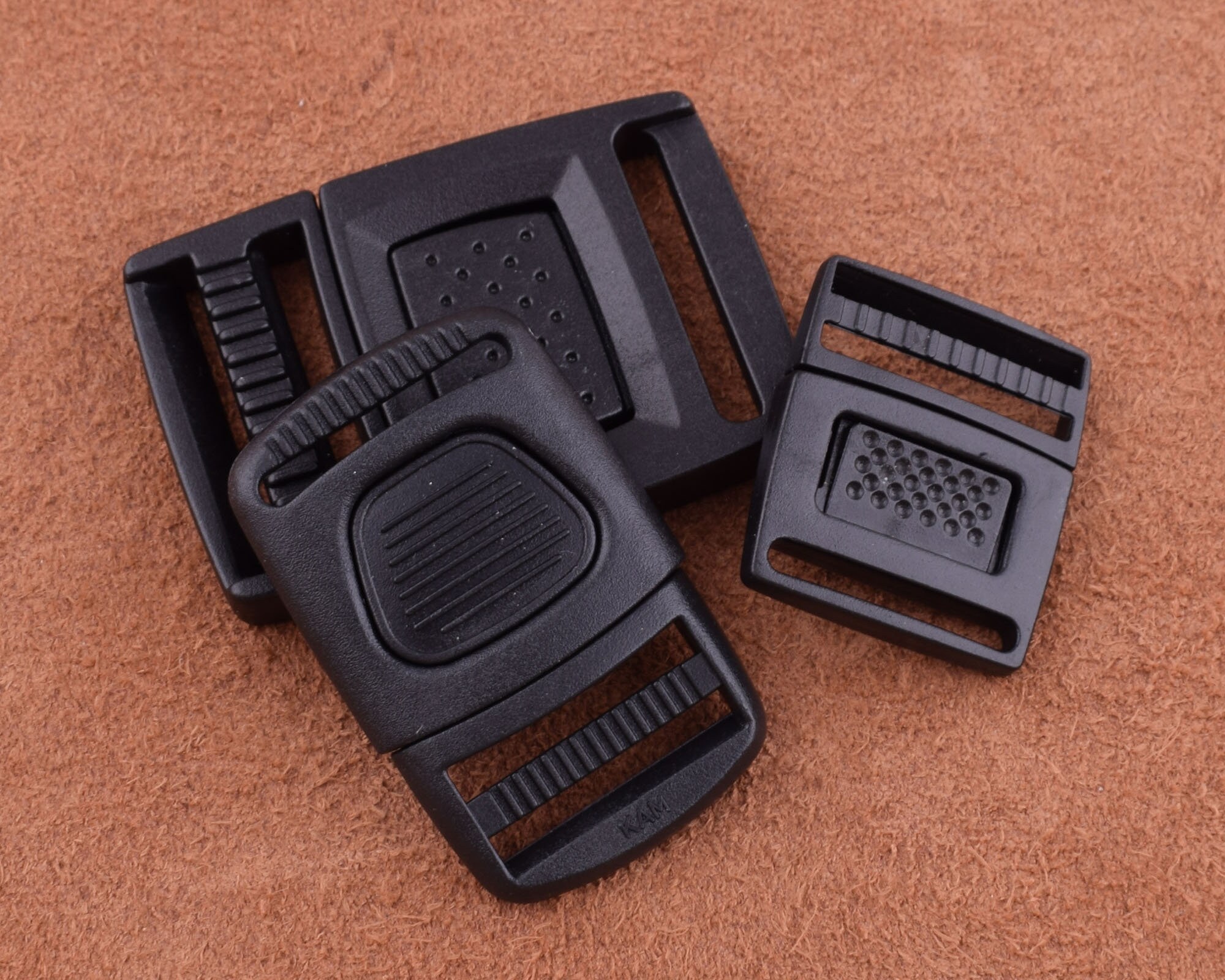16mm Black Plastic Side Release Quick Release Buckle Clip – For Backpack Bags Belts Straps