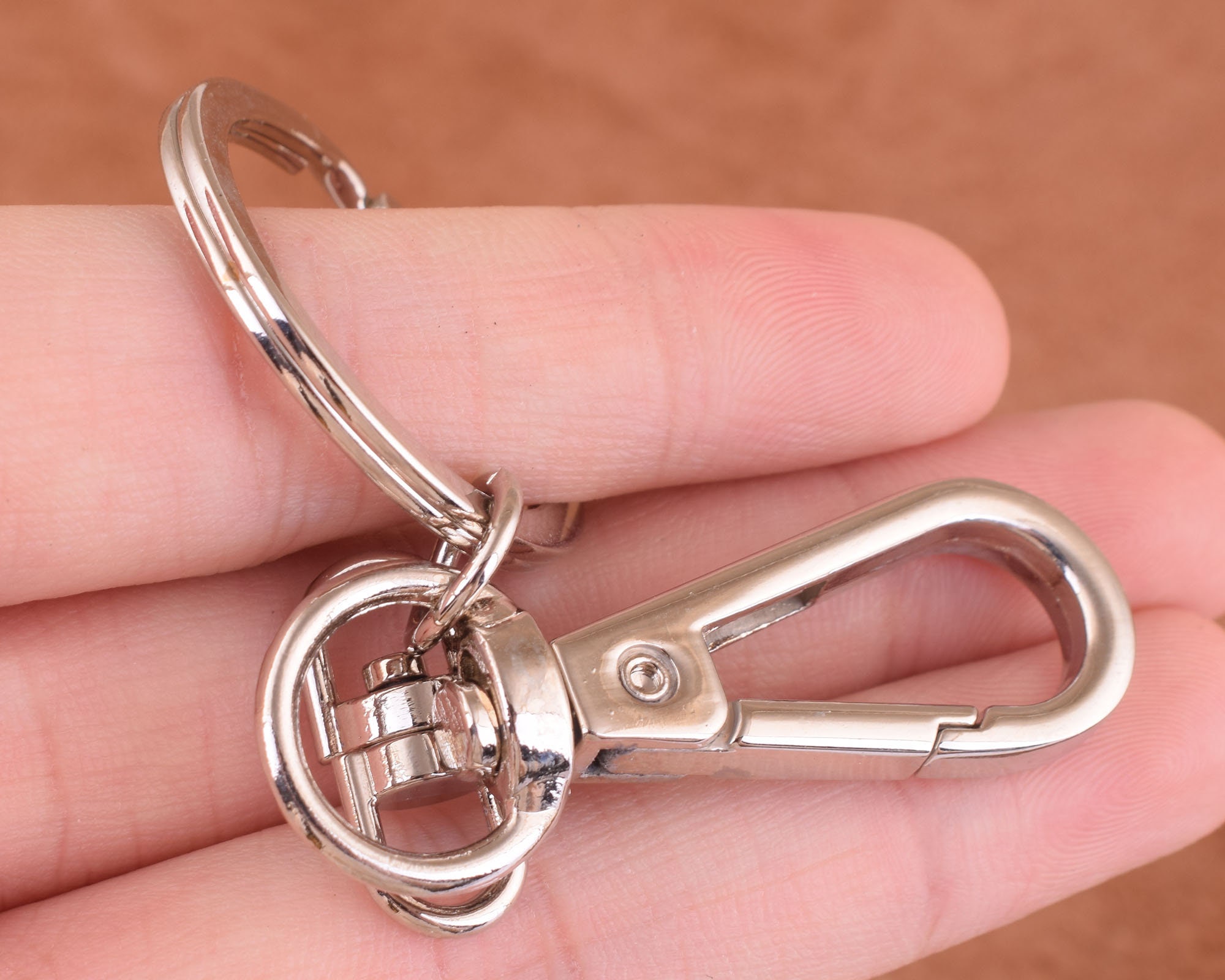 Large Keychain Key Ring With Lobster Swivel Clasps 75*30mm Trigger