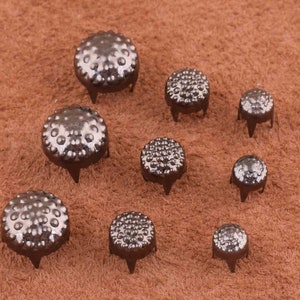Metal Studs rivets,gunmetal Rivets Studs Spikes,Decorative Metal Studs Nailhead Studs Metal Studs Spots for Leather Craft Accessories