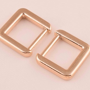 10pcs Anillo rectangular anillo oro claro rectángulo anillo anillo correa 15mm metal rectangular anillo hebillas anillos de bolso para los hallazgos de bolsos / bolsas