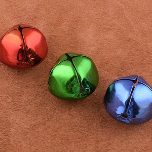 100pcs Jingle Bells Charm Christmas bells 26*29mm Big red/blue/green jingle bells Charm Christmas Pendant shinny jingle bells for diy making