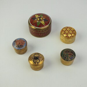 mini portagioie vintage in metallo ottone/smalto, vecchio portapillole, scatola con coperchio per compresse, tabacco, regalo donna, regalo uomo