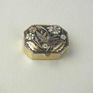 彫刻・オブジェ Vintage London Hallmark 1984 Pill Box 彫刻・オブジェ Vintage London Hallmark 1984 Pill Box British