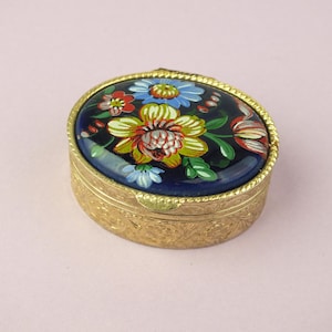 vintage Mini Schmuckdose Gold mit Blumen Blau, ovale Pillendose Metall, kleine Deckel Dose Tabletten, Geschenk für sie, Geburtstagsgeschenk