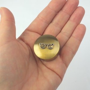 ultima scatola di pillole vintage in metallo, piccolo coperchio in latta, scatola rotonda per compresse, scatola rotonda per gioielli, mini tabacchiera, regalo uomo, regalo donna