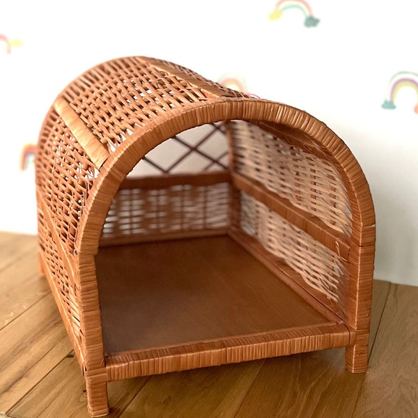 Wicker cat house, dog house, pets house, pets bed