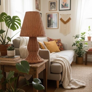 Handmade Wicker Table Lamp: Large Willow Lamp
