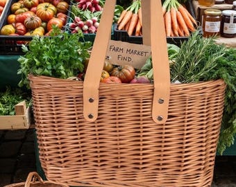 Cesto in vimini fatto a mano con manici in pelle / Cesto portaoggetti e da mercato naturale / Decorazione e organizzazione della casa