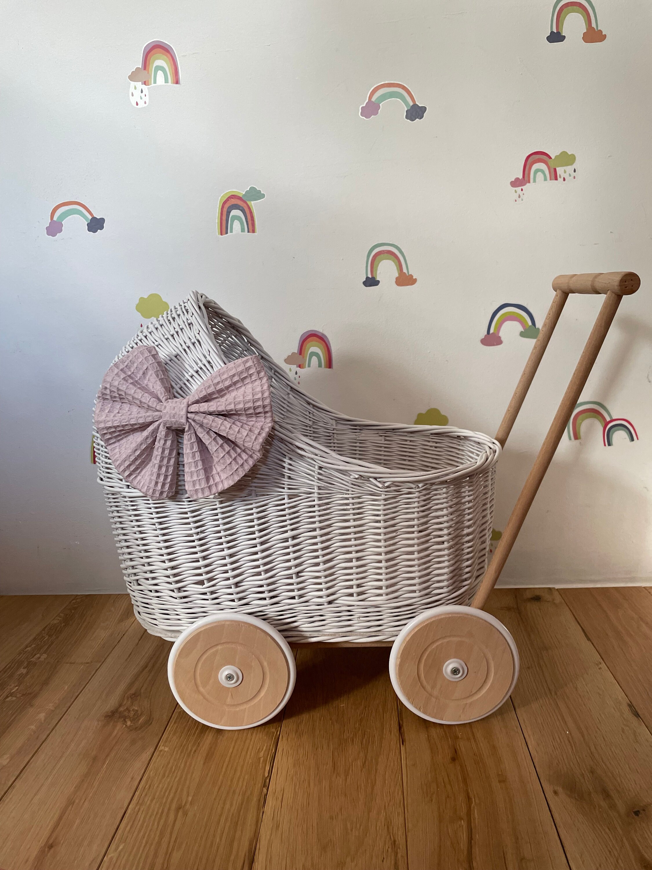 LUXURY Wicker Pram With Bow and Bedding Included Doll Pram Etsy UK
