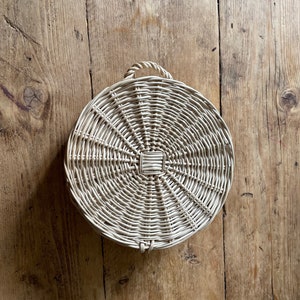 CREAM BLEACHED wicker rattan round storage basket , basket with lid