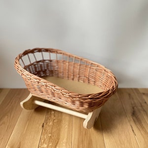 Wicker dolls crib, wicker cradle. No bedding, Natural