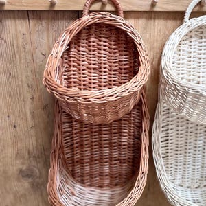 Cesto appeso, cesto portaoggetti in vimini, cesto per erbe aromatiche, cesto per giocattoli, cesto per verdure, cesto per frutta immagine 8