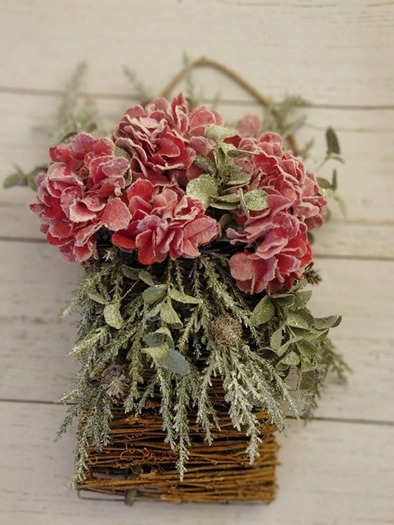 Holiday Basket, Winter Basket, Christmas Basket Wreath, Holiday Wreath, Christmas Wreath, Evergreen Wreath, Holiday Decor, Christmas Decor