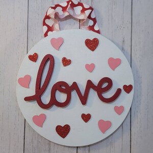 Round Wooden Holiday Sign; Valentines Day; Wooden Love Sign