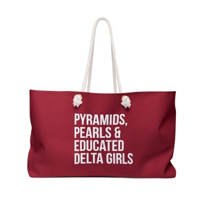 Delta-Sigma-Theta-Weekender-Tasche / Gebildete Deltas / Delta-Frauentasche / Delta-Divas / Delta-Sigma-Theta / 1913 - Crimson & Weiß