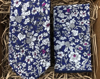 The Blue Cardinal: Blue Floral ties, Blue Floral Men's Tie, Floral Wedding Ties, Pocket Square, Groomsmen Gifts, Men's Gifts, Men's Tie Set