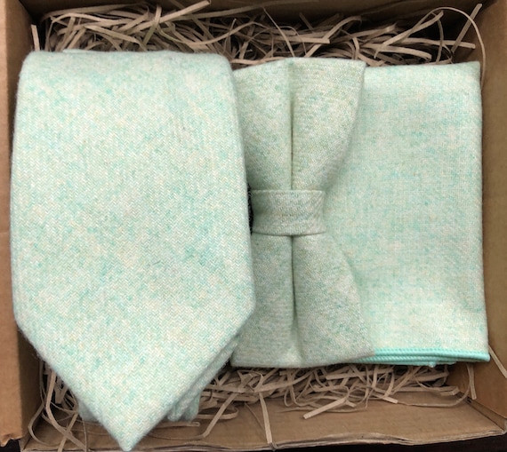 Pastel Green Wool Tie Set: Wedding Bow Tie & Pocket Square