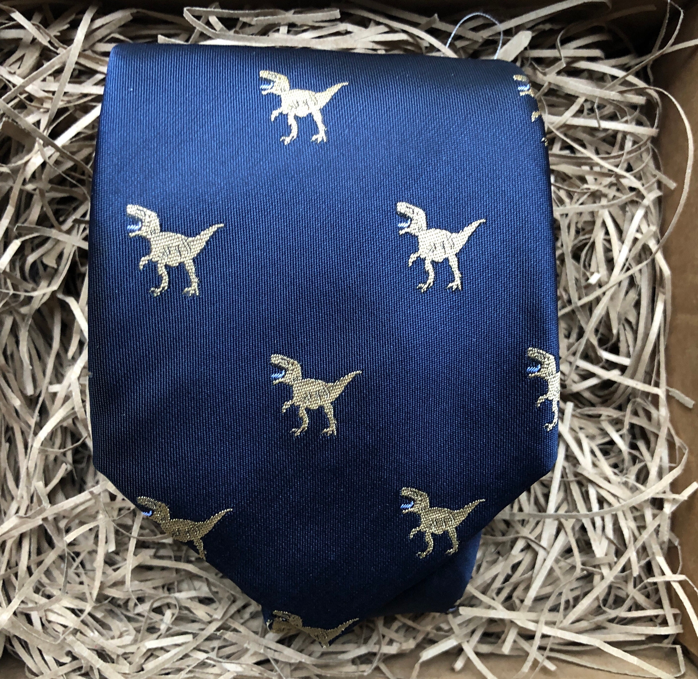 tie dinosaur