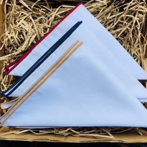 The Flat White: White Cotton Pocket Square Hankerchief Set with Coloured Trim, White Cotton Pocket Square, Men&#39;s Gifts, Hanks