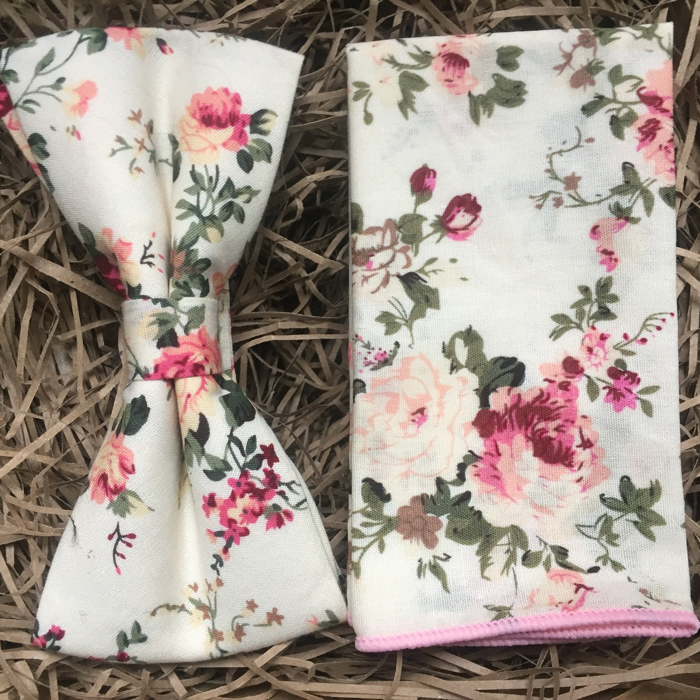 ピンクの花柄蝶ネクタイポケットチーフセット：ヴィンテージコットン 