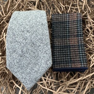Grey Wool Tie & Check Pocket Square Set: Men&#39;s Wedding Attire