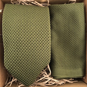 The Olive: Green Tie & Pocket Square, Knitted Tie, Pocket Square, Men&#39;s Gifts, Green Wedding Ties, Men&#39;s Wedding Tie, Dark Olive Green Tie