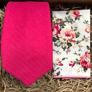 Fuchsia Rosa Bomullsslips & Blommig Näsduk Set - Bröllopsbrudgummar