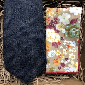 The Bellflower & Cosmos Navy Blue Men&#39;s Tie, Floral Pocket Square, Tweed Wool Ties, Wedding Ties, Men&#39;s Xmas Gifts  (Slim and Wide Width)