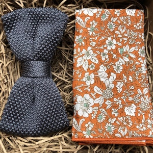 Grey Knitted Bow Tie & Floral Pocket Square Set