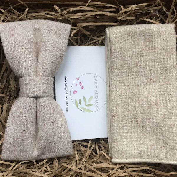 La pajarita de lana crema de eneldo con pañuelo de bolsillo, regalos para hombres, corbatas de boda, pajaritas para hombres, regalo de Navidad