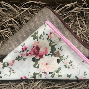 The Willow and The Comte: Beige Pocket Square Gift Set, Pink Floral Pocket Square, Men&#39;s Pocket Square, Wool Pocket Square, Mens Gifts