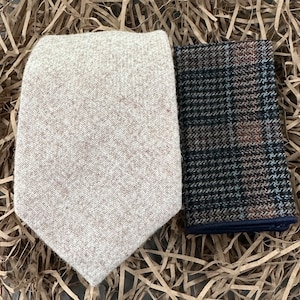 Cream Men&#39;s Tie and Check Pocket Square Hanky Set : Men&#39;s Gifts | Groomsmen Gifts | Christmas Gifts | Wedding Tie | Wool Tie