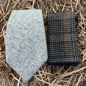 Grey Wool Tie and Check Pocket Square Set: Men&#39;s Wedding Accessories