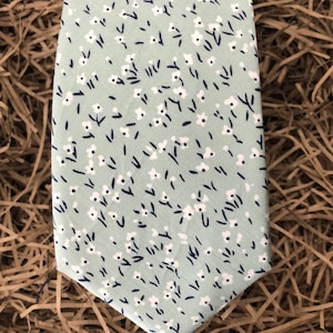 Corbata floral verde para hombre: corbata de boda vintage