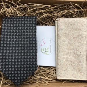 The Whiteleaf & Dill: Grey Chevron Necktie and Cream Flecked Pocket Square, Wool Ties, Grey Tie, Ties For Men, Wedding Ties, Groomsmen Gifts