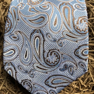 The  Paisley Blue and Gold Necktie : Paisley Necktie, Mens Necktie, Men&#39;s Gifts,  Wedding ties, Ties For Men, Wedding Ties, Wide Tie