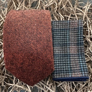 Orange Men&#39;s Tie and Check Pocket Square Set for Men&#39;s Gifts, Wedding Attire and Groomsmen Gifts, Burnt Orange Tie.