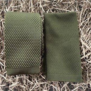 The Olive: Square End, Green Men&#39;s Tie,  Knitted Tie, Pocket Square, Men&#39;s Christmas Gifts, Wedding Ties, Knitted Tie, Gift for Boyfriend