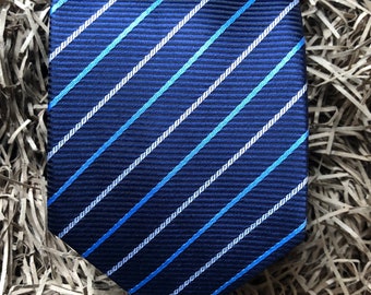 Navy Blue Stripe Necktie: Men's Wedding Tie, Wide Tie