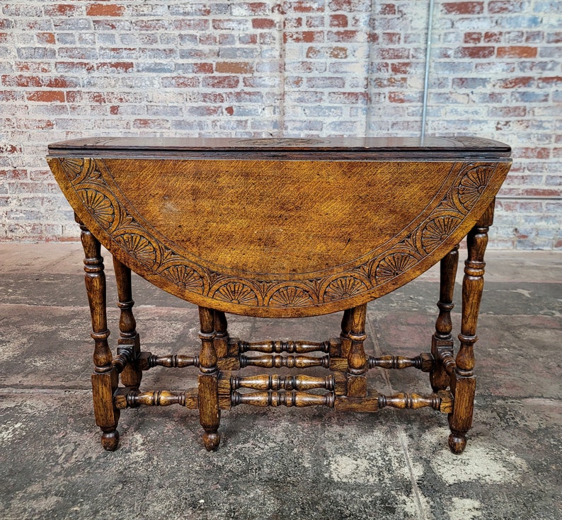 19th Century English Drop Leaf Oak Round Gateleg Table - Etsy