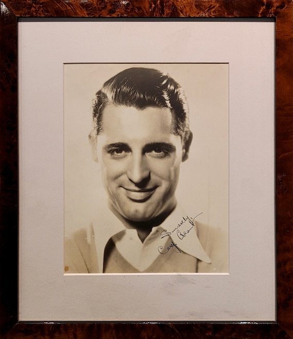 Cary Grant 1930s Autographed 8x10