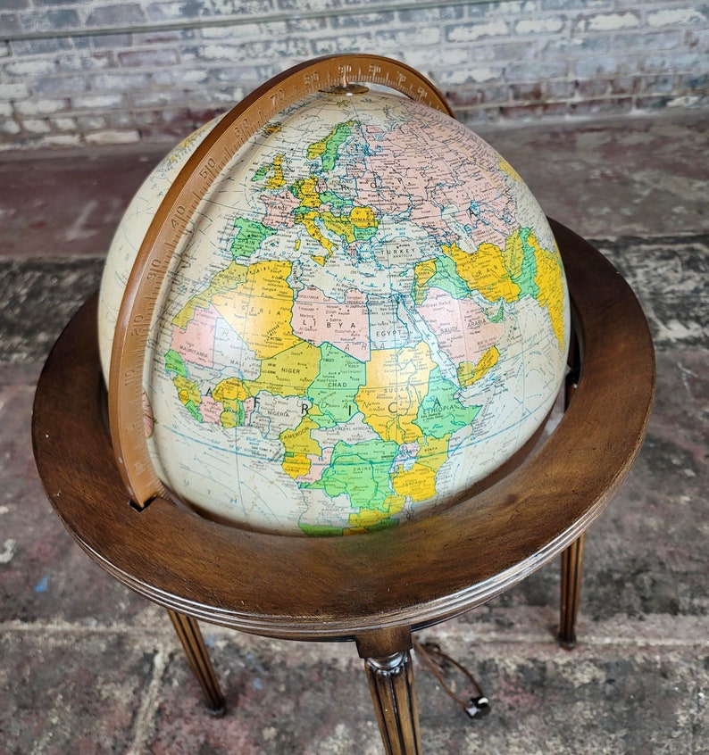 Replogle 1960s Vintage Illuminated 16 World Globe on Mahogany Stand - Etsy